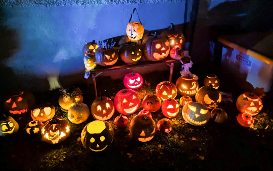 Ein gemütliches Fest im Herbst.